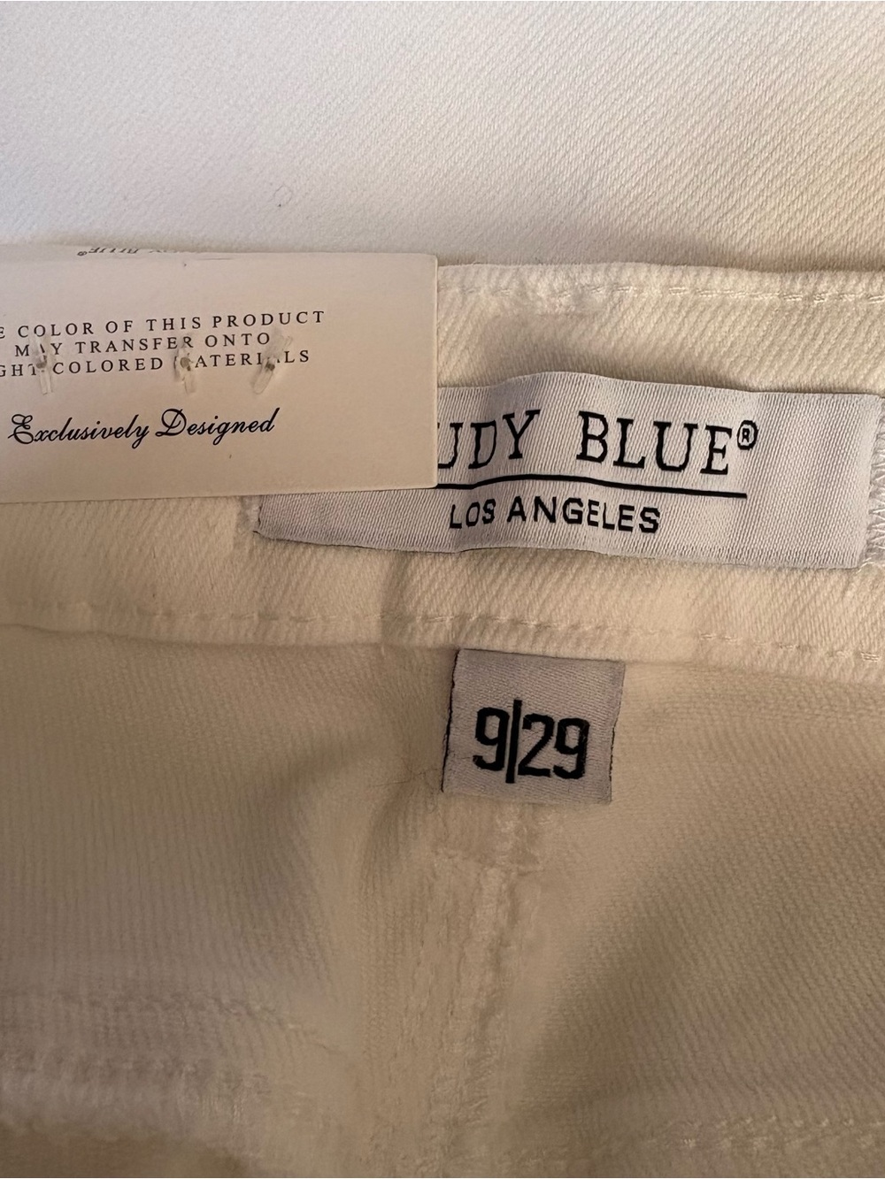 Judy Blue White Aurora Weekender Jeans 9/29 NWT - Picture 11 of 12